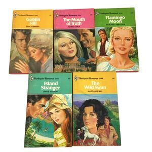 Harlequin Romance Vintage 5 Book Bundle